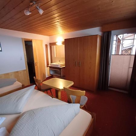 Haus Helene Prantl Apartment Längenfeld Екстериор снимка