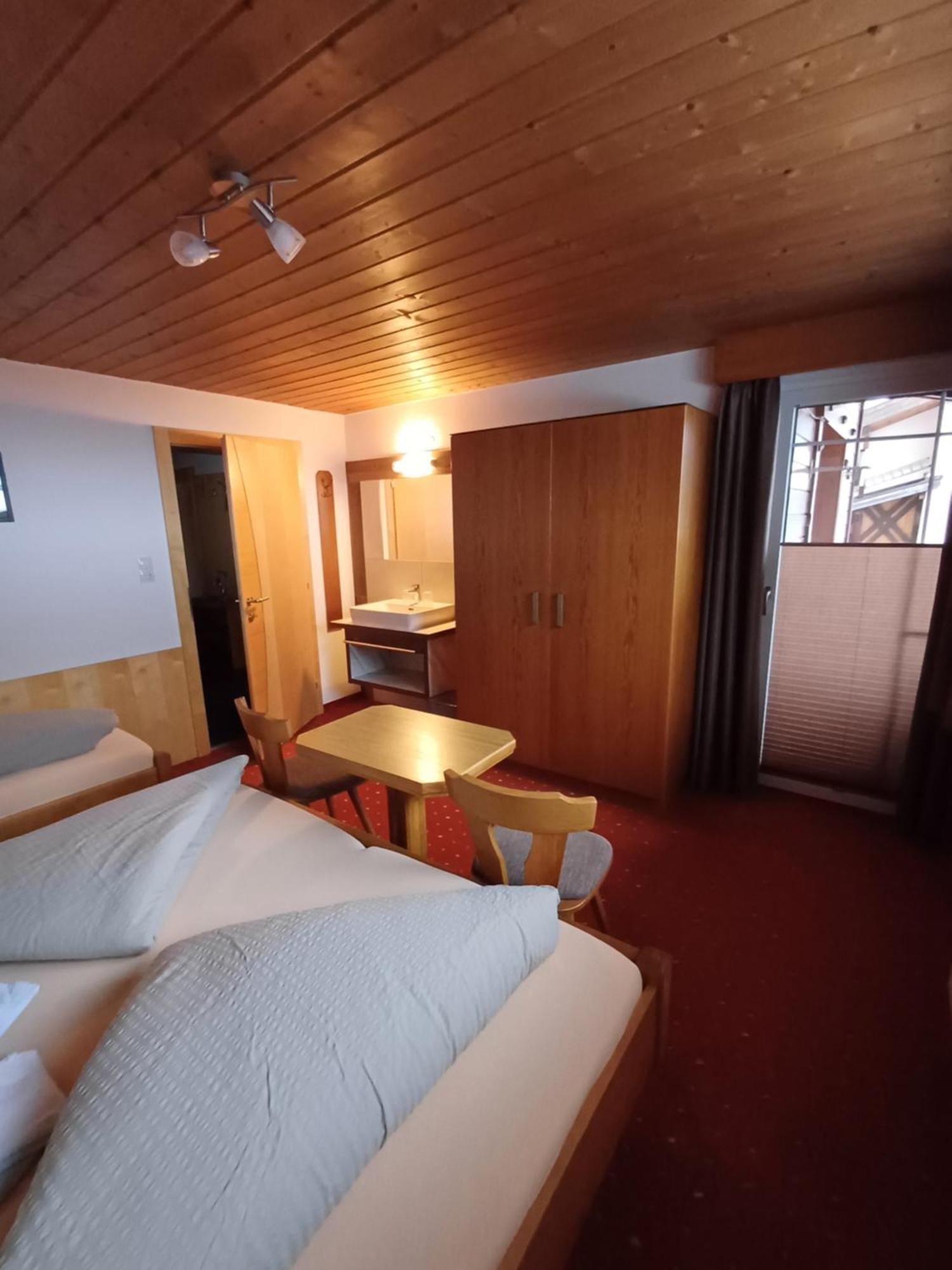 Haus Helene Prantl Apartment Längenfeld Екстериор снимка